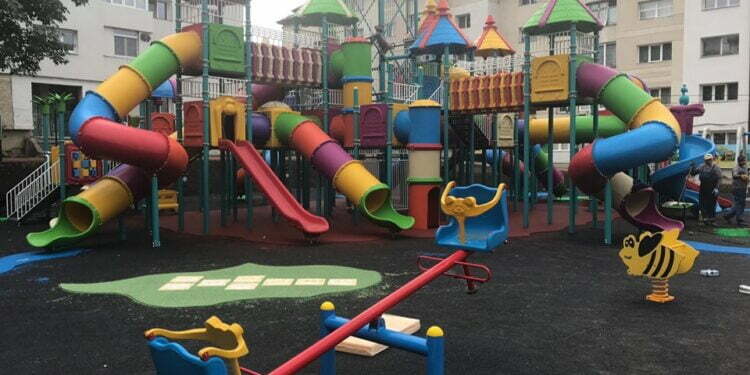 Acord pentru redeschiderea locurilor de joacă