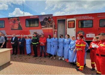 Raed Arafat, la vaccinare, la Calafindești