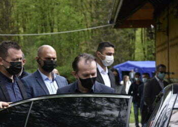 Dacă ar fi răspuns penal și-ar fi ținut gura