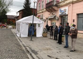 La Rădăuți, vaccinare doar la centrul mobil