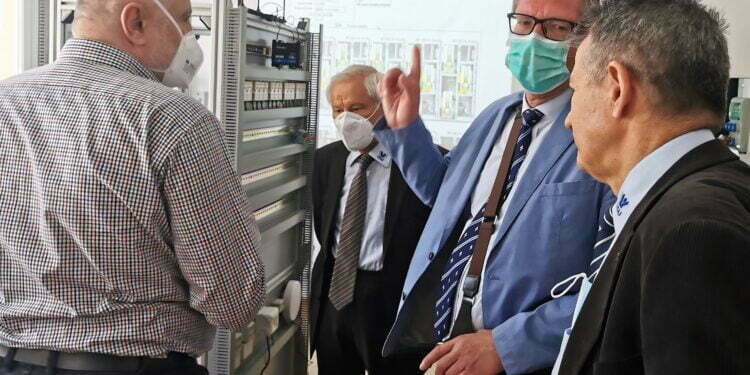 Un universitar german, vizită la USV