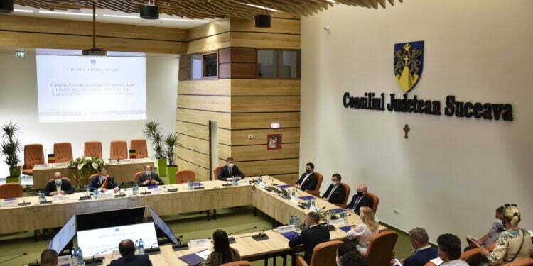 O slujbă pentru lux, alta pentru paragină