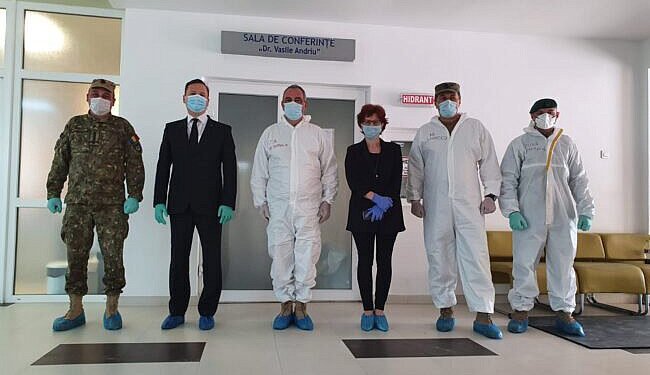 Fosta conducere militară a spitalului sucevean, apreciată