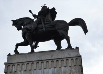 Cînd, unde și cu cine învățăm istoria Sucevei?