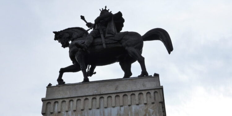 Cînd, unde și cu cine învățăm istoria Sucevei?