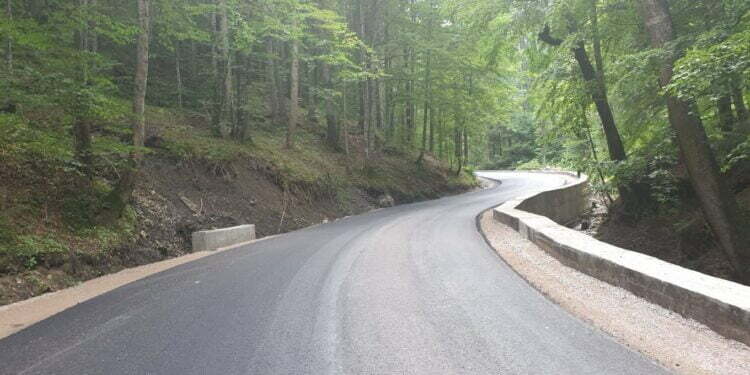 Flutur, mulțumit de lucrările la noul drum spre Rarău