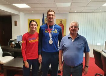 În 2017 l-a cununat, în 2021 îl face cetățean de onoare