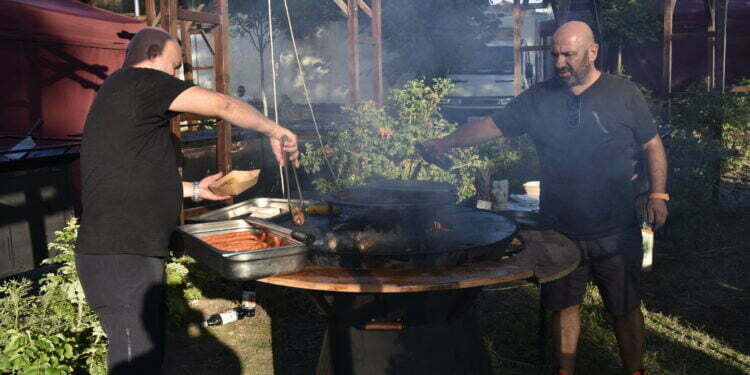 Elevi de la Colegiul Economic, școliți de chef Scărlătescu