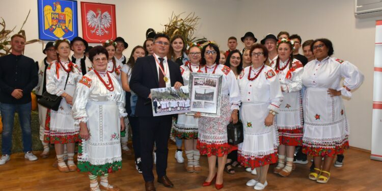 Cea de-a XVI-a ediție a „Sărbătorii Roadelor” la Solonețu Nou