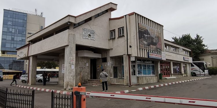 Autogara din centrul Sucevei se mută