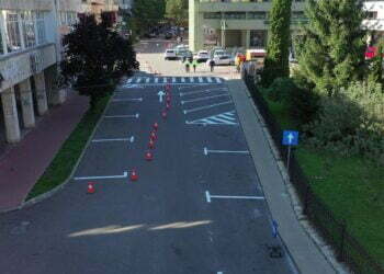 160 de locuri de parcare în zona centrală