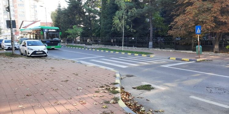 Două treceri de pietoni de pe Mărășești, desființate