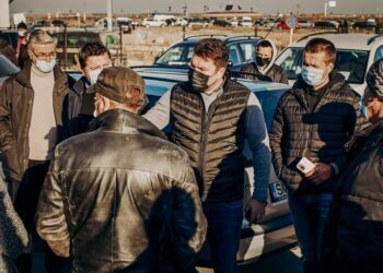 Loghin: Bazarul auto de la Rădăuți nu se vinde