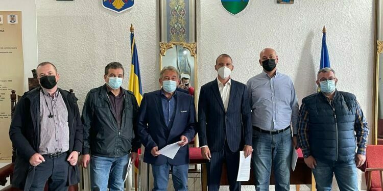 Crucea Roșie și Fundația ”Jeni Mandachi” fac un spital Covid la Humor