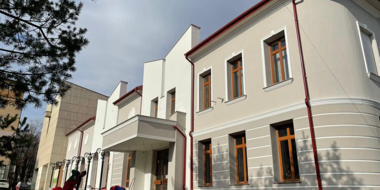 Ghervazen Longher: După 100 de ani nu ne permitem să distrugem sala de spectacole