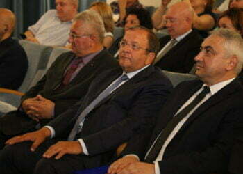 Rectorul USV: Am relații foarte bune și cu Flutur, și cu Lungu