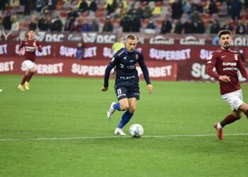 Mihai Roman, legitimat în prezent la FC Botoșani, așteptat să se retragă de la Suceava