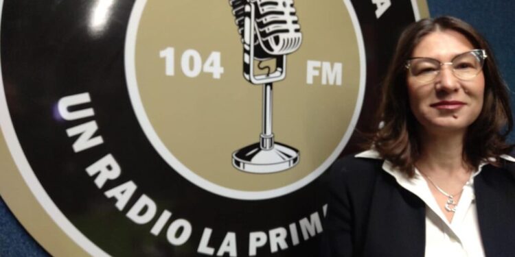 98% dintre absolvenții Colegiului Național „Mihai Eminescu” sînt studenți. 2% ar fi putut intra și ei la facultate, însă au vrut altceva. Sînt absolvenți de Pedagogie care studiază Medicina