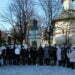 Biblioteca USV: Trandafiri la bustul lui Eminescu și spectacol la universitate