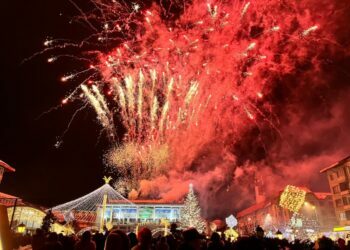 20 de polițiști locali, la cele 20 de minute de foc de artificii din centrul Sucevei