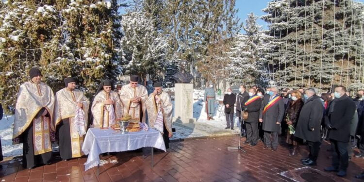 Unitatea clasei politice există numai în discursuri