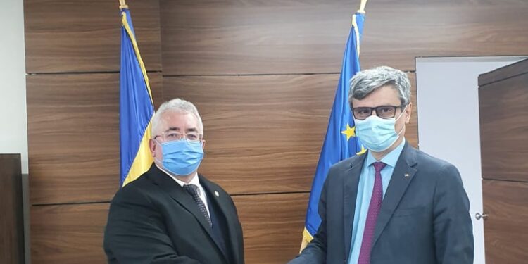 Primarul Lungu, discuții cu ministrul Popescu despre reabilitarea rețelelor termice