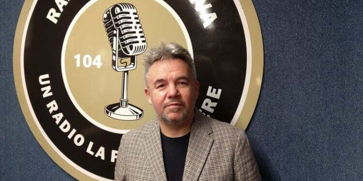 Doctorul în istorie Daniel Hrenciuc crede că actualul conflict din Ucraina ar putea fi ”înghețat” și spune despre Vladimir Putin că este un țar care împrumută simbolistic limbajul conducătorilor sovietici