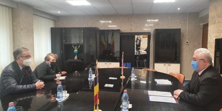 Primarul Lungu, discuții cu ambasadorul Marii Britanii legate de criza refugiaților și despre colaborările cu Liverpool și Manchester