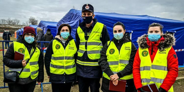 120 de refugiați, în tabăra de 201 locuri de la Siret. ISU Suceava asigură prezența unor psihologi și a unui preot