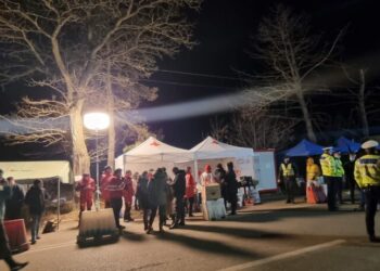 Crucea Roșie, ajutoare pentru refugiații de la Siret, dar și pentru ucrainenii care așteaptă să intre în țară