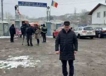 O masă caldă pentru refugiații din taberele de la Siret, din partea Primăriei Adîncata