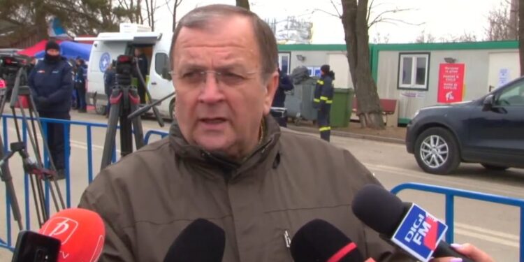Gheorghe Flutur: De la începutul războiului, prin Vama Siret au intrat peste 200.000 de oameni. Am avut și cîte 700 de intrări pe oră