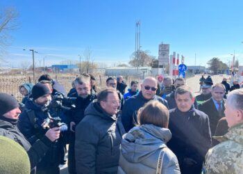 Ministrul francez de Interne, la Siret: Din păcate, știm că această criză va continua, că acest război va continua. Dar putem să facem mai mult cu privire la solidaritatea pentru România și pentru Ucraina