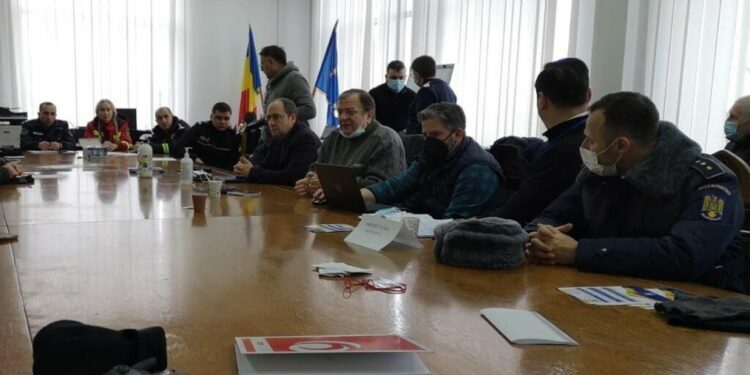 Vremea se răcește și va fi nevoie de mai multe calorifere electrice și aeroterme pentru refugiați. S-a solicitat E.On-ului să suplimenteze puterea instalată la Siret