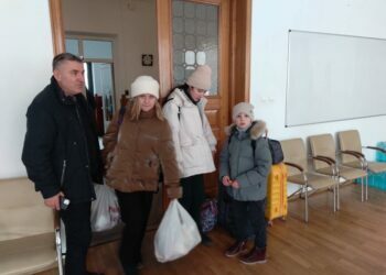 Angajații Primăriei Siret, program de 12-14 ore pe zi. Primarul Adrian Popoiu: Nici un efort din partea noastră nu este prea mare