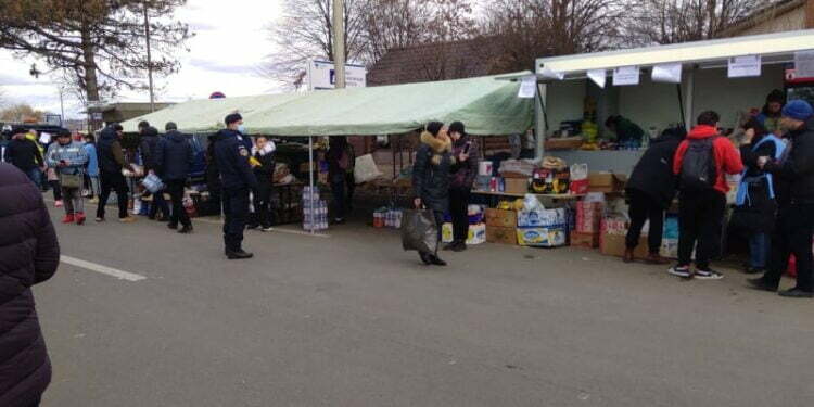 Bucătari din Statele Unite, la Suceava, pentru a prepara mîncare pentru cernăuțeni