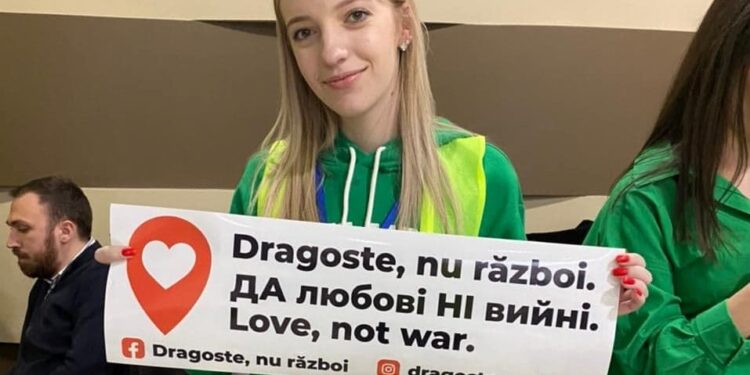 Burse cuprinse între 100 și 1.000 de lei lunar pentru studenții ucraineni angrenați în acțiuni de voluntariat. 100.000 de lei din fondurile USV pentru asigurarea de mese calde pentru refugiați, transport și cazare