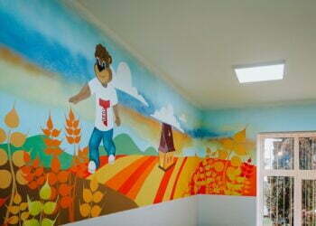 Secția de Pediatrie a Spitalului Municipal din Vatra Dornei, modernizată în cadrul programului ”Spitale colorate” (FOTO)