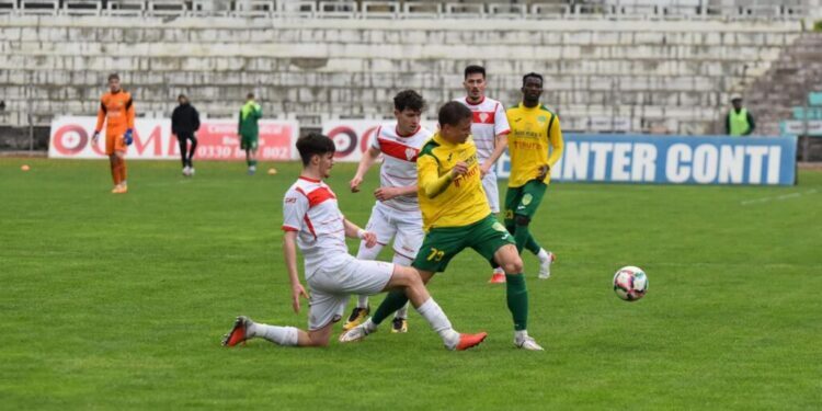 Makongo, cel mai bun jucător de pe teren în victoria Forestei Suceava cu Dante Botoșani cu 2-0. Chika, din nou zero barat (FOTO)