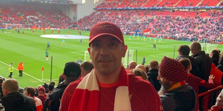 Sucevean, pe ”Anfield Road”, la Liverpool – Villareal, 2-0: A fost o atmosferă emoționantă. Stadionul reprezintă o galerie (FOTO)