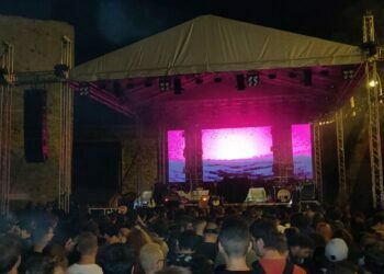 Festivalul de rock de la Suceava va avea un nume nou: Cetatea de Rock a Sucevei. Printre invitați, un grup din SUA