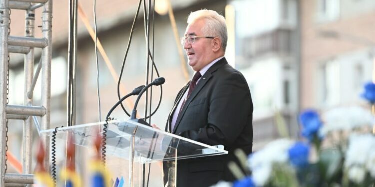 Primarul Lungu, invitație la parteneriat pentru USV. Este vorba despre proiectul “100 de orașe inteligente și neutre din punct de vedere climatic până în 2030”