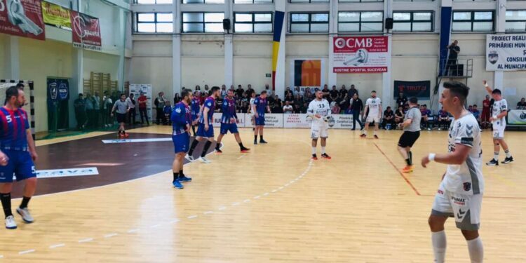 Handbal masculin: CSU Suceava, egal cu echipa de pe locul II, Steaua București. Sucevenii, egalați în ultimele secunde