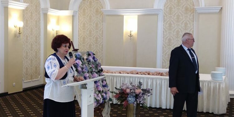 Zilele Medicale ale Sucevei: Moment de reculegere în memoria medicilor care în 2022 au plecat le cele veșnice. La manifestările cu tema ”Medicina bazată pe dovezi” sînt prezenți nu mai puțin de 5 membri ai Academiei de Științe Medicale, în frunte cu profesorul Mircea Beuran