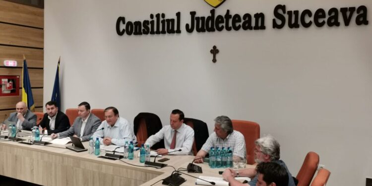 Încep lucrările de modernizare a drumului spre Dorohoi. Se va lucra și pe drumul care leagă Vicovu de Sus de Rădăuți, prin zona Gălănești