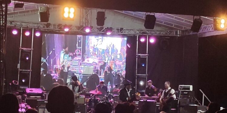 Artiștii prezenți la Suceava Blues Festival, impresionați de public, dar și de Cetatea de Scaun și Muzeul Satului Bucovinean