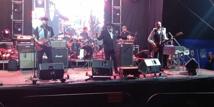 Scena Suceava Blues Festival, invadată de pasiunea, naturalețea și talentul lui Big Daddy Wilson. Publicul, și cunoscător, și recunoscător