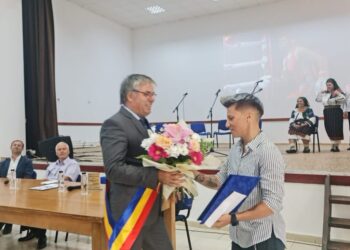 Vicecampiona mondială la box Lăcrămioara Perijoc, cetățean de onoare al comunei Zamostea și 10.000 de lei din partea primăriei localității în care s-a născut