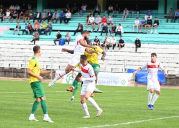 Foresta Suceava, în turul IV al Cupei României la fotbal. Foresta, din nou victorie cu Dante Botoșani, cu un supergol al lui Căinari! Antrenorul Dorin Goian vrea ca echipa să meargă cît mai mult în Cupă(Foto)