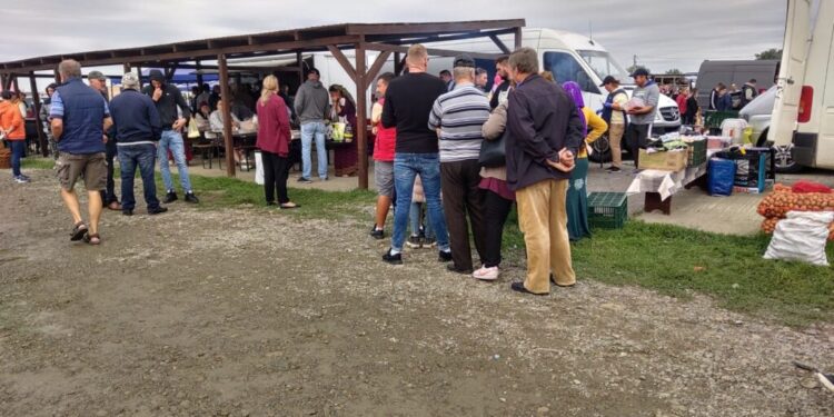 Tîrgul de la Verești, lipsă de respect față de oameni, lipsă de implicare a autorităților (Foto)